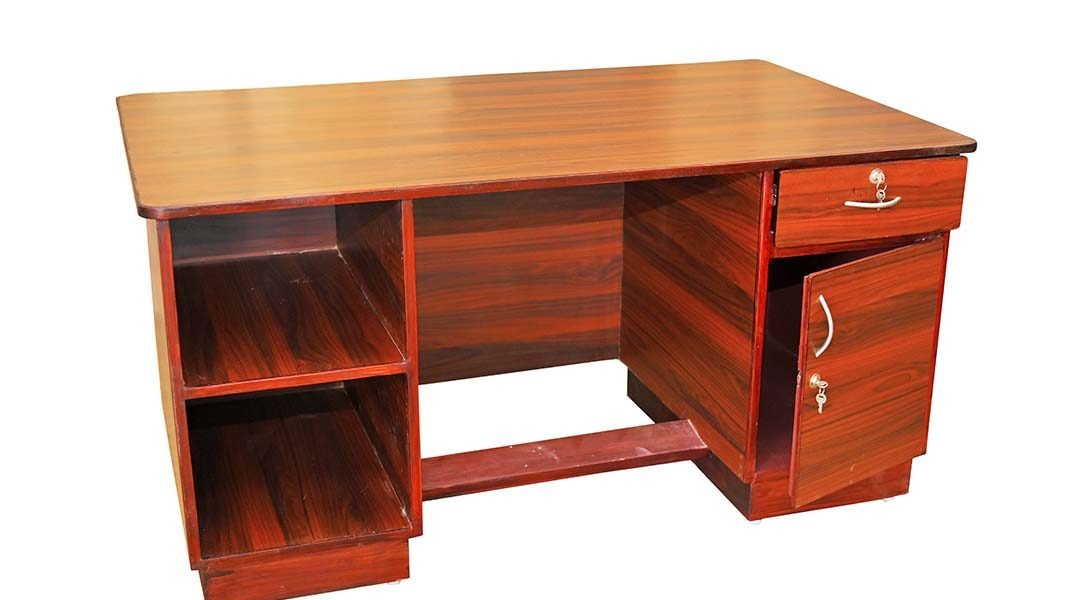 Executive-Table-front