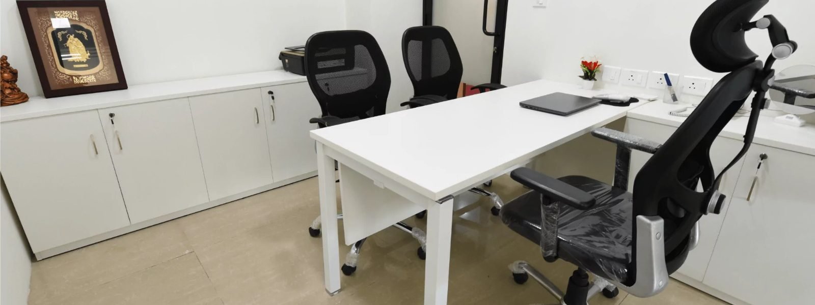 simple manager table simple manager table